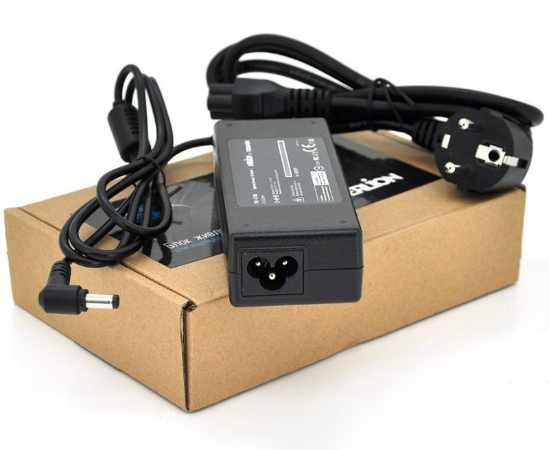 TOSHIBA 19V 4.74A (90 Вт) штекер 5.5x2.5 мм