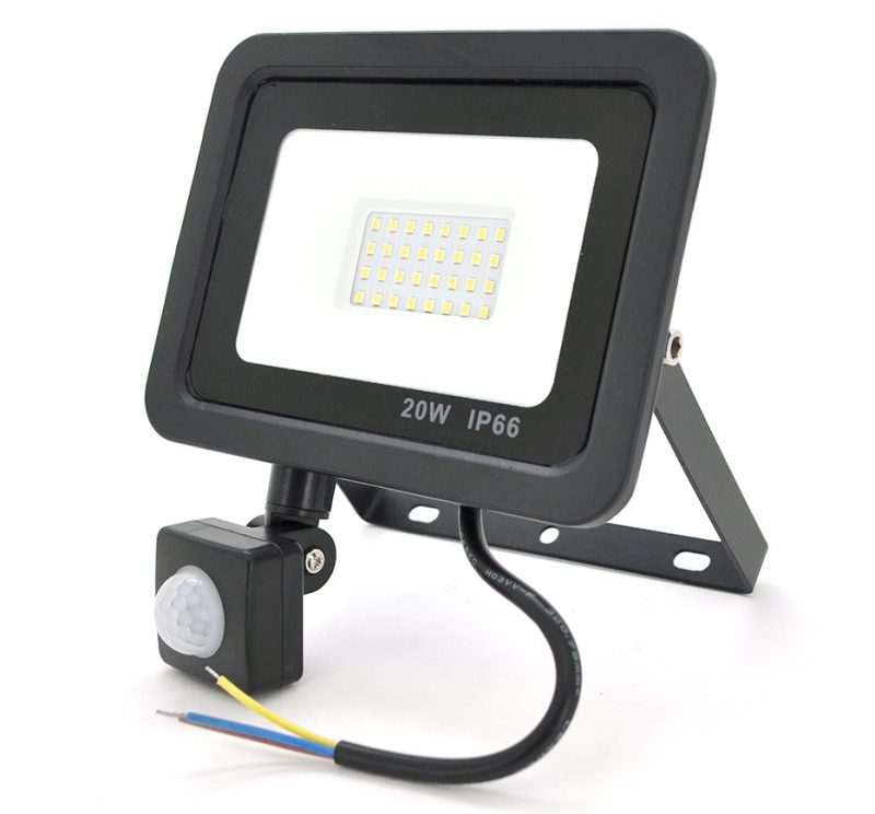 Прожектор LED c датчиком движения ZB-PGGY-20W, IP66, 7000K