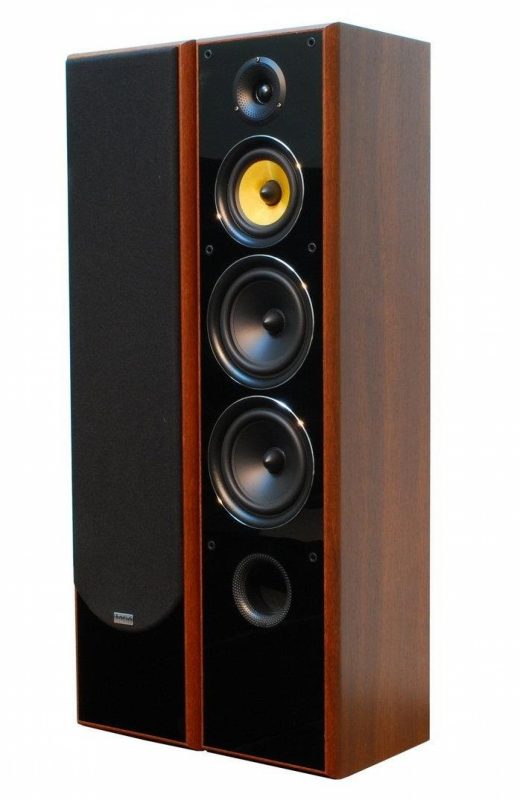 TAGA Harmony TAV-606F v.3 Walnut