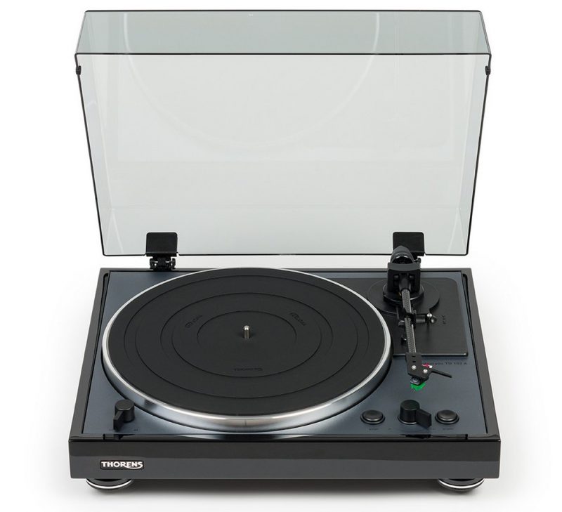 Thorens TD 102A High Gloss Black Thorens TD 102A High Gloss Black